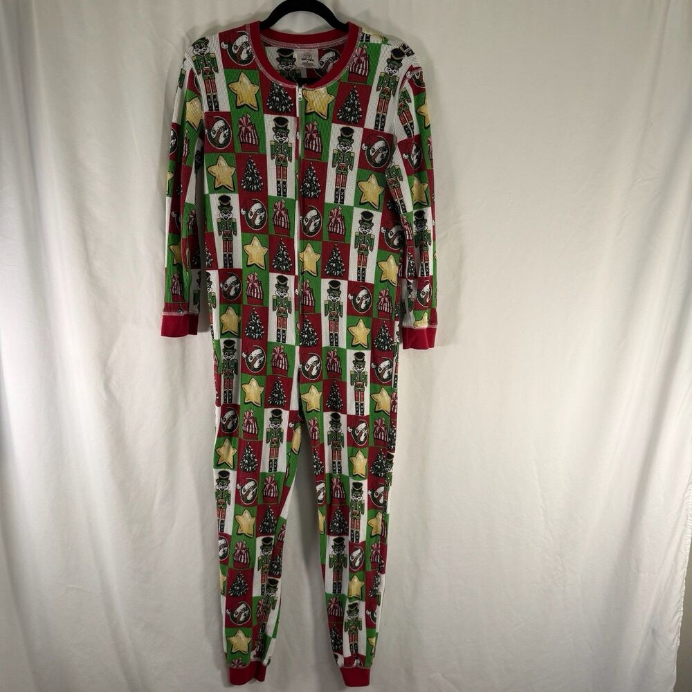 Bucees One Piece Pajamas Men's Small Red Green Christmas Waffled Long Sleeve